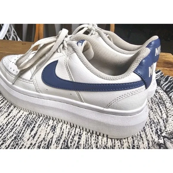 Nike Court Vision Alta Sail/D-Blue Women's Leather Sneakers - Size 7.5 - Picture 4 of 13